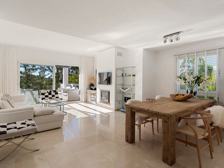 Apartment for Sale in Nueva Andalucía, Malaga 8