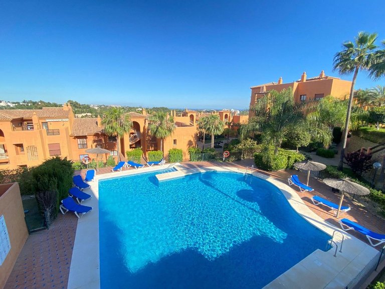 Apartment for Sale in Benahavís, Malaga 11