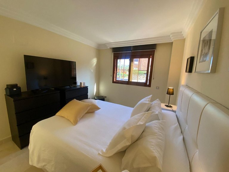 Apartment for Sale in Benahavís, Malaga 15