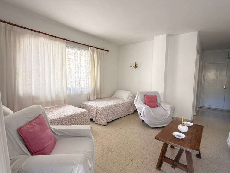 Apartment for Sale in Marbella, Malaga 10
