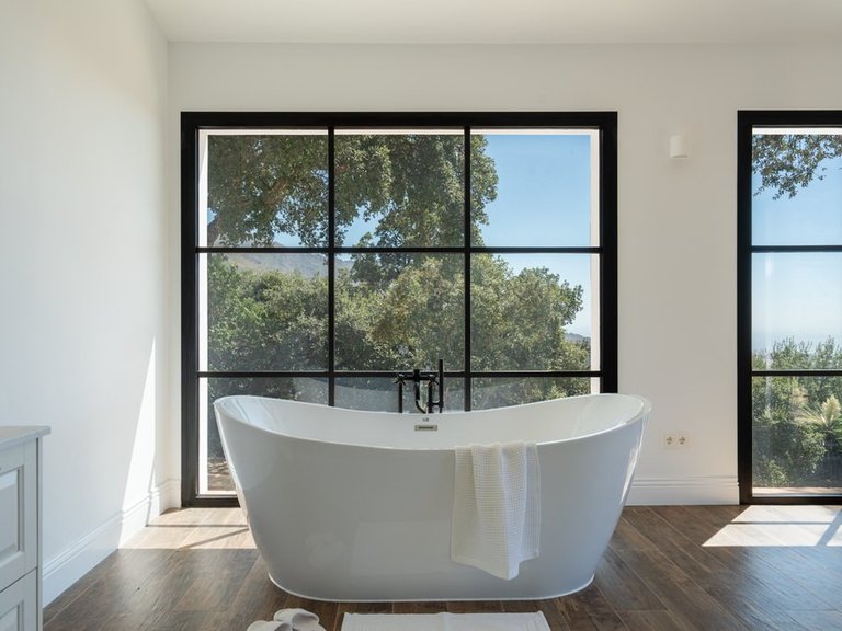 Villa for Sale in Casares, Malaga 15