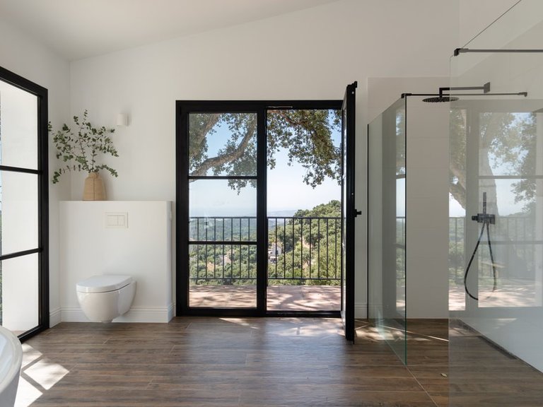 Villa for Sale in Casares, Malaga 16