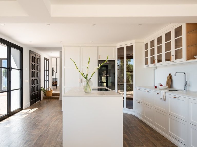 Villa for Sale in Casares, Malaga 3