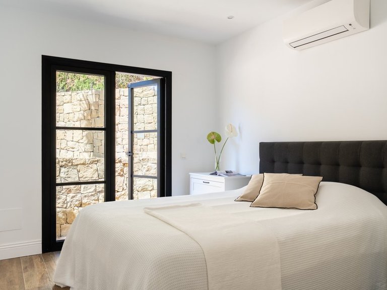 Villa for Sale in Casares, Malaga 8
