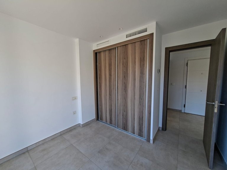 Villa for Sale in Fuengirola, Malaga 16