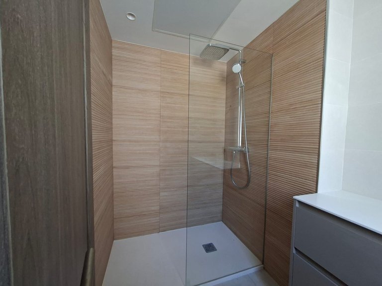 Villa for Sale in Fuengirola, Malaga 17