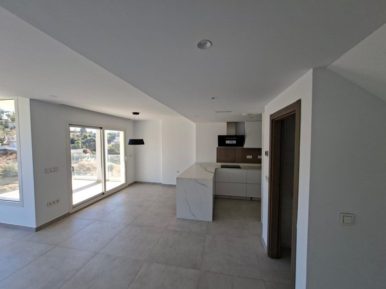 Villa for Sale in Fuengirola, Malaga 37