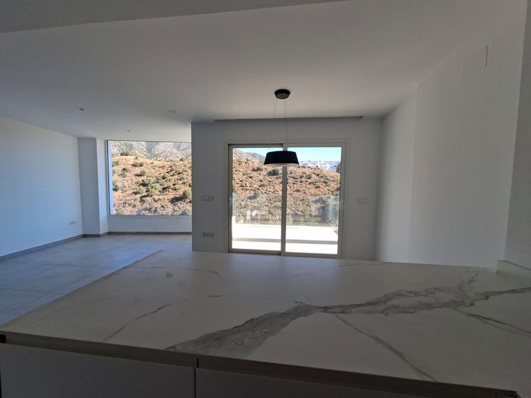 Villa for Sale in Fuengirola, Malaga 48
