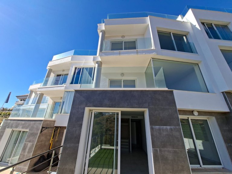 Villa for Sale in Fuengirola, Malaga 49