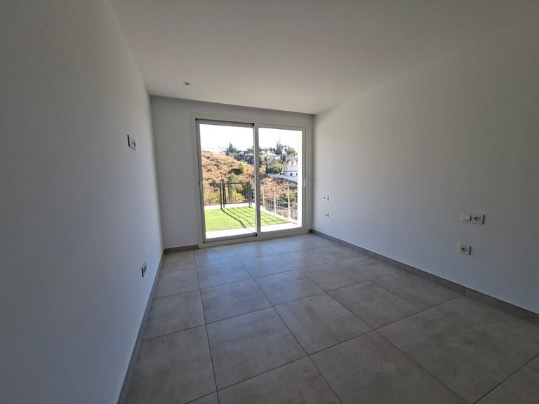 Villa for Sale in Fuengirola, Malaga 50