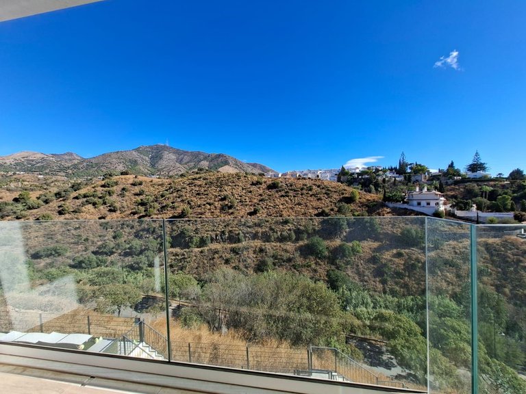 Villa for Sale in Fuengirola, Malaga 55