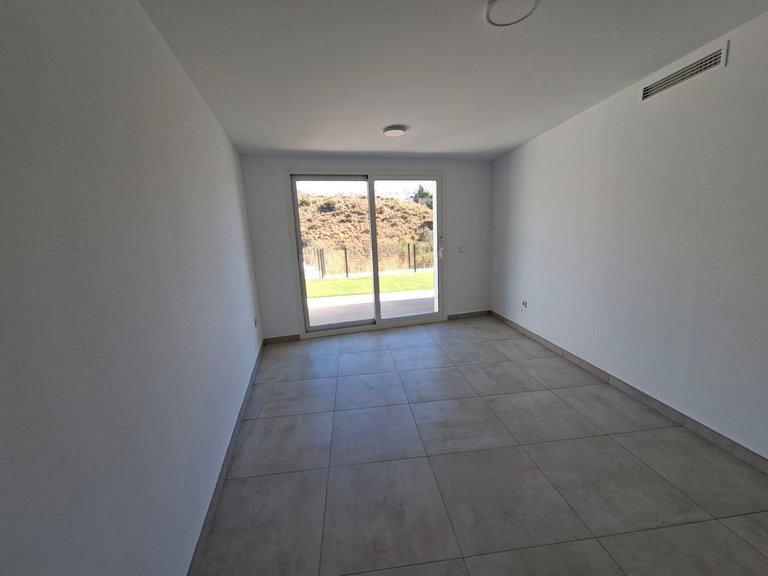 Villa for Sale in Fuengirola, Malaga 8