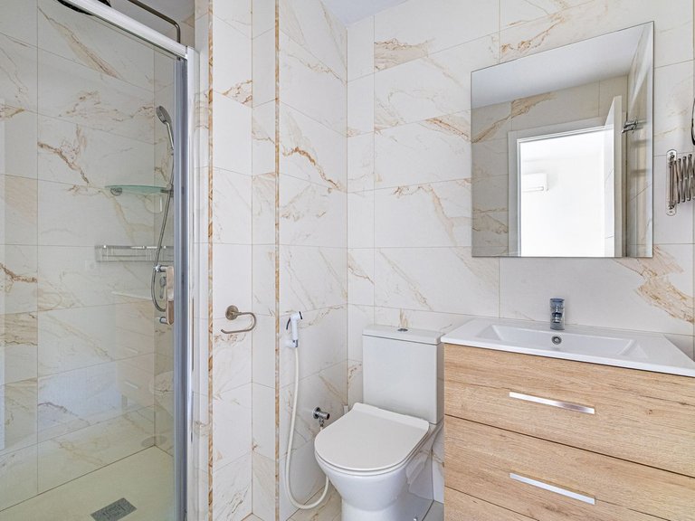 Apartment for Sale in Marbella, Malaga 15
