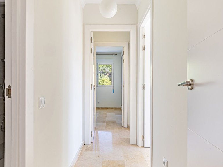 Apartment for Sale in Marbella, Malaga 7