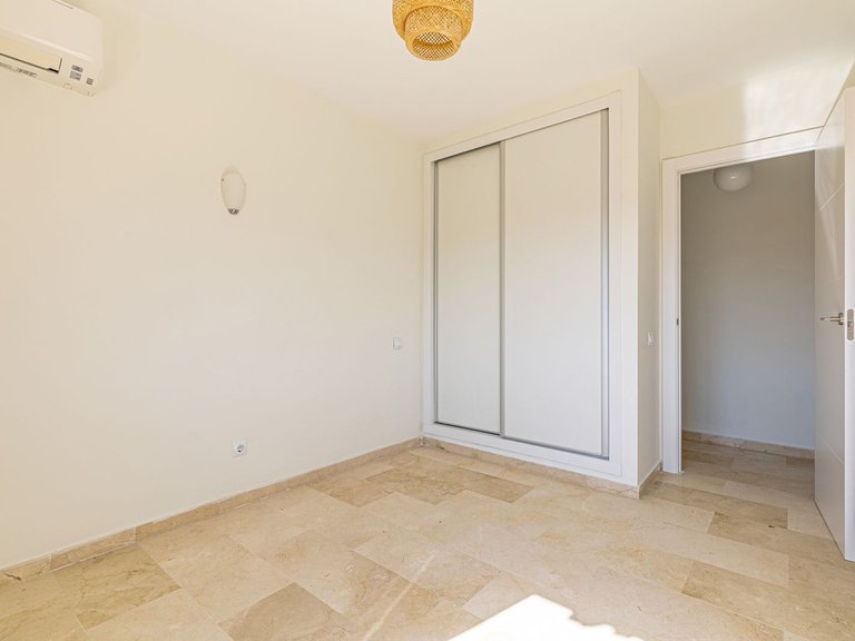 Apartment for Sale in Marbella, Malaga 9