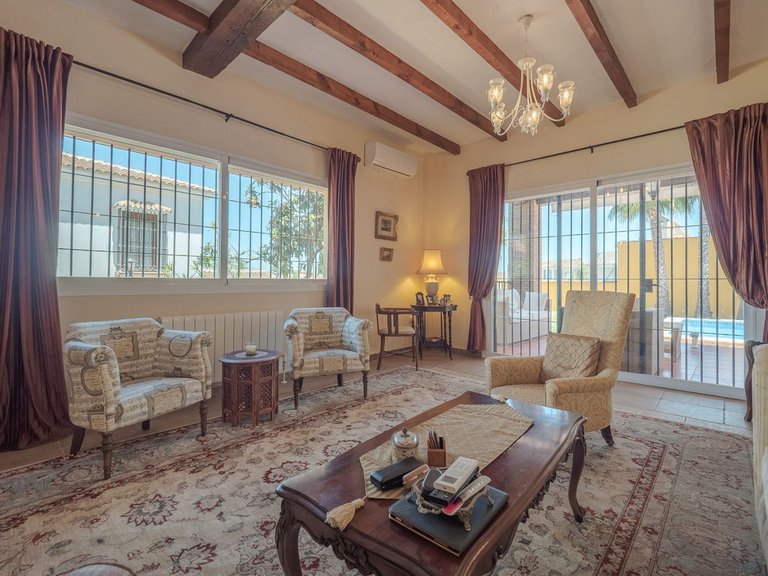 Villa for Sale in Alhaurín El Grande, Malaga 17