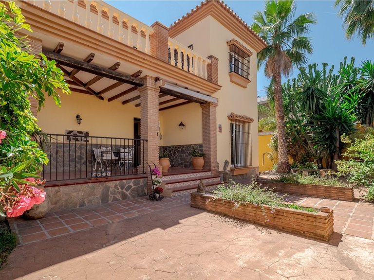 Villa for Sale in Alhaurín El Grande, Malaga 7