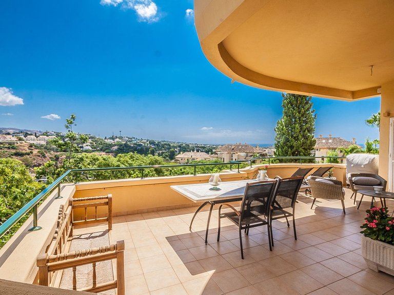 Apartment for Sale in Elviria, Malaga 1