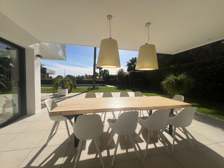 Villa for Sale in Nagüeles, Malaga 14