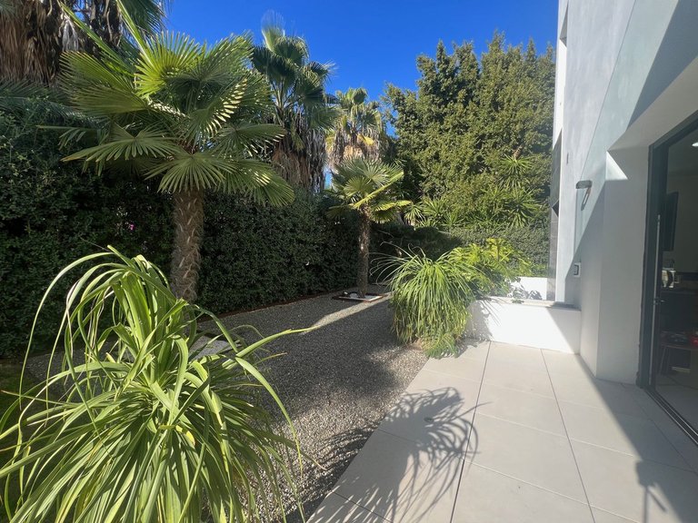 Villa for Sale in Nagüeles, Malaga 15