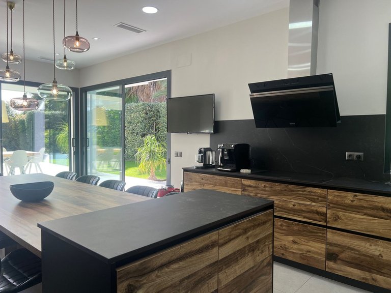 Villa for Sale in Nagüeles, Malaga 9