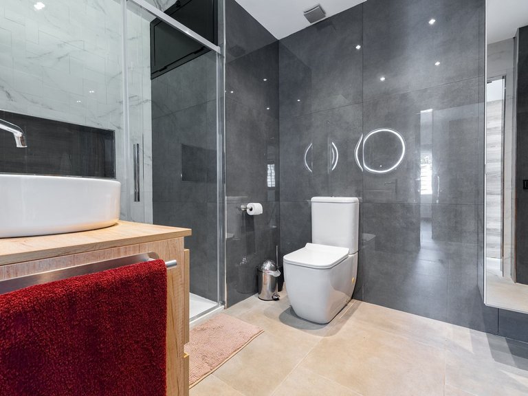 Villa for Sale in Benalmadena, Malaga 18