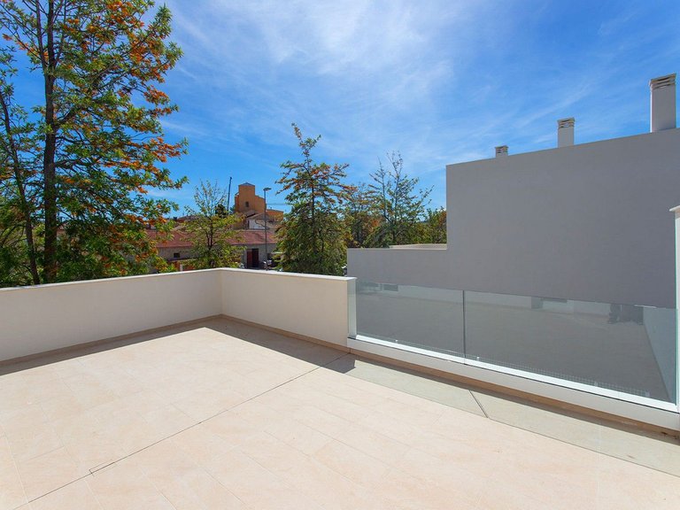 Villa for Sale in Hondón De Las Nieves, Alicante 20