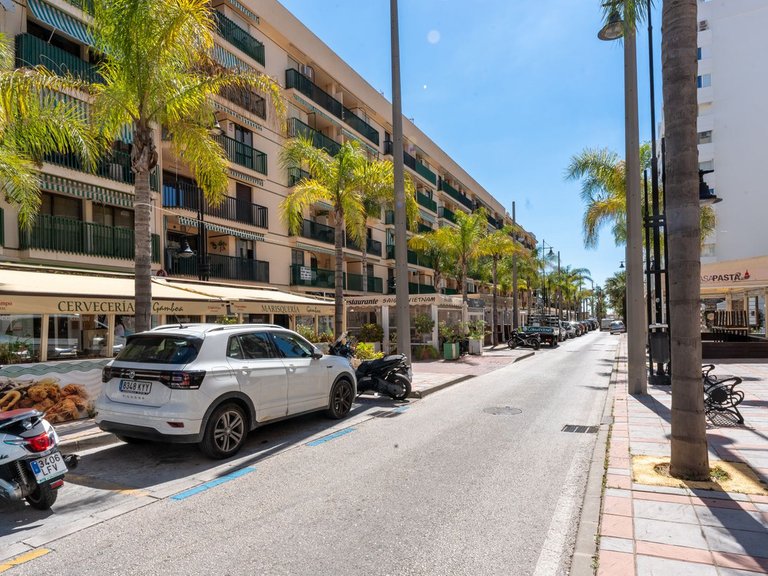 Apartment for Sale in Fuengirola, Malaga 11