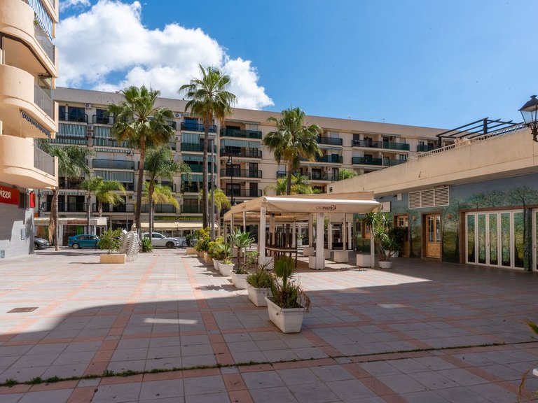 Apartment for Sale in Fuengirola, Malaga 29