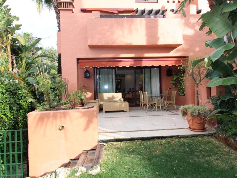 Villa for Sale in The Golden Mile, Malaga 20
