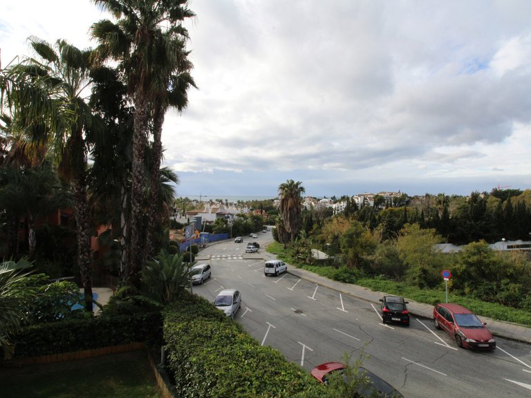 Villa for Sale in The Golden Mile, Malaga 29