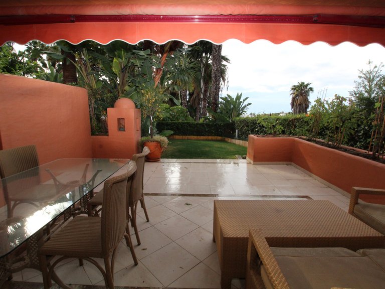 Villa for Sale in The Golden Mile, Malaga 33