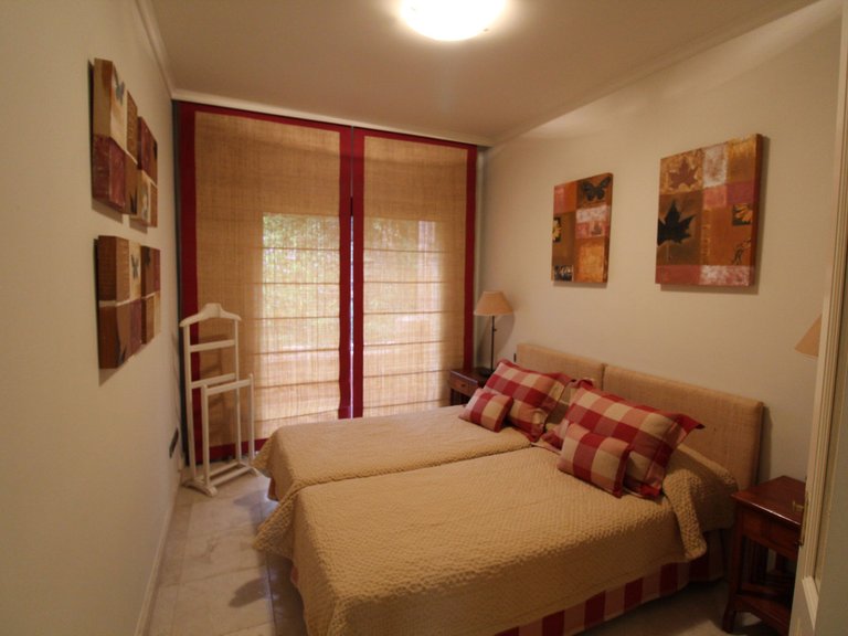 Villa for Sale in The Golden Mile, Malaga 34