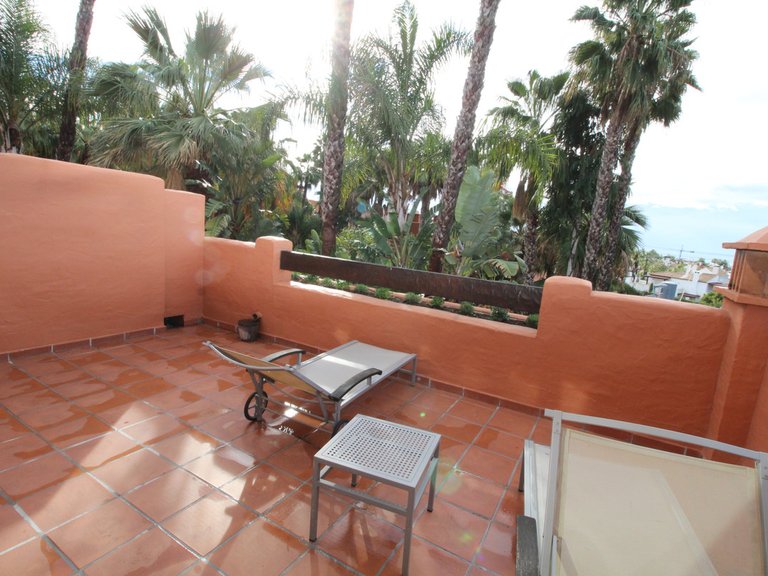 Villa for Sale in The Golden Mile, Malaga 35