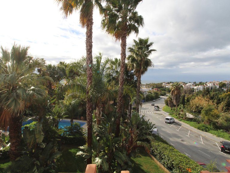 Villa for Sale in The Golden Mile, Malaga 38