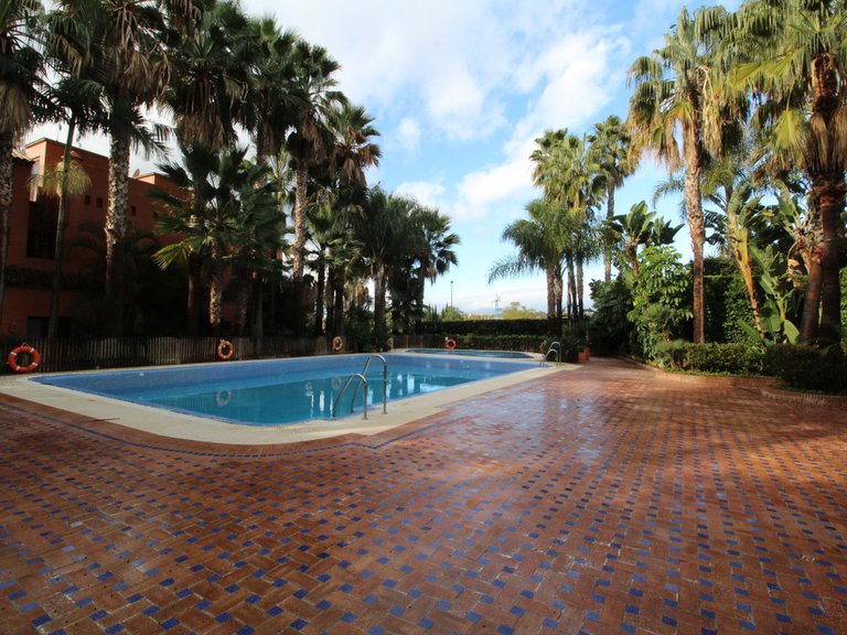 Villa for Sale in The Golden Mile, Malaga 44
