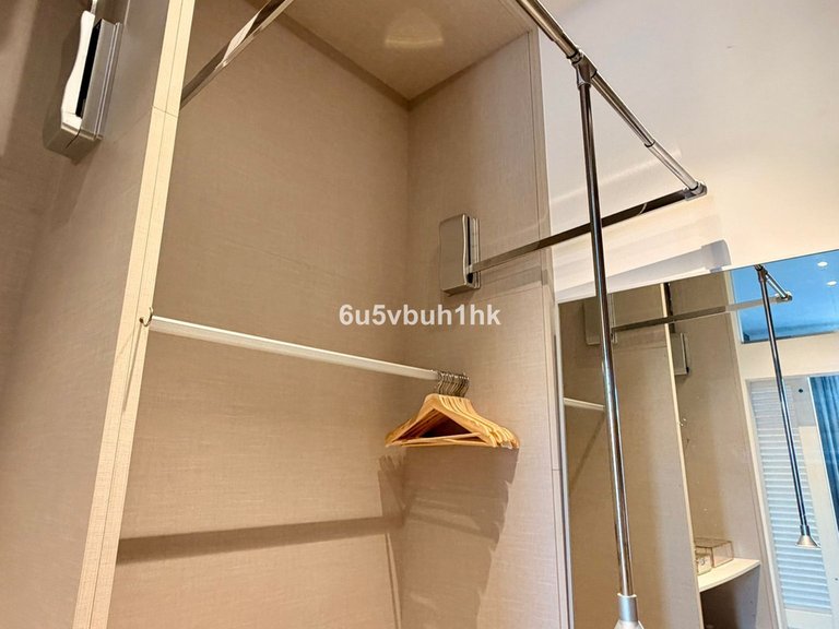 Apartment for Sale in Málaga, Malaga 25