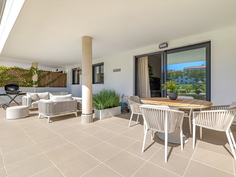 Apartment for Sale in Estepona, Malaga 11