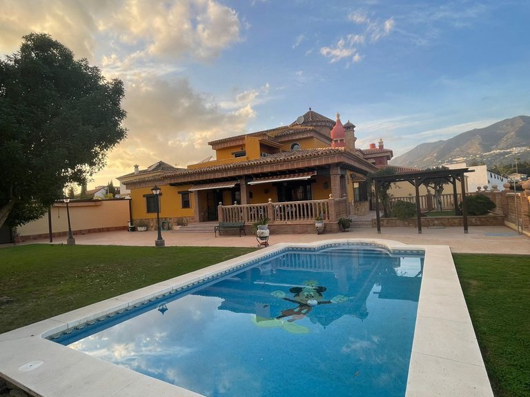 Villa for Sale in Mijas Costa, Malaga 6