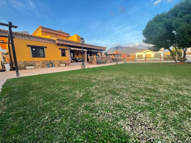 Villa for Sale in Mijas Costa, Malaga 7