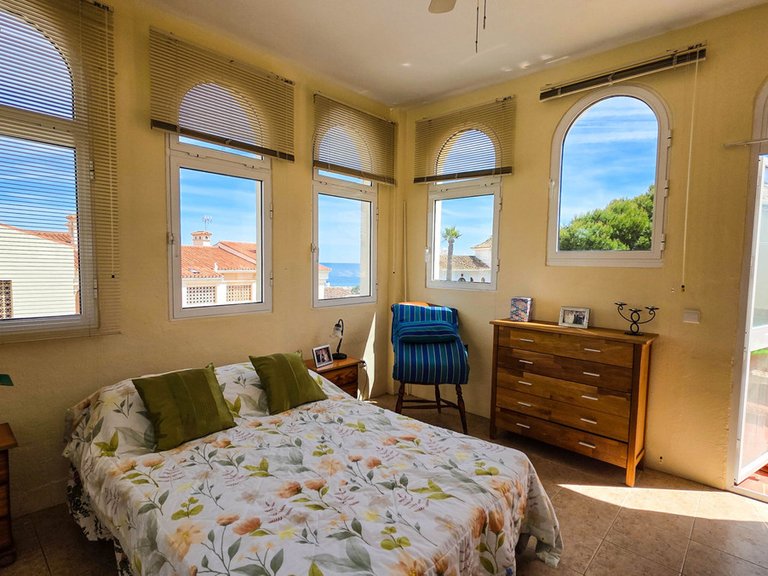 Apartment for Sale in La Duquesa, Malaga 15