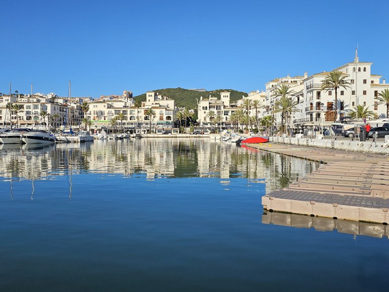 Apartment for Sale in La Duquesa, Malaga 22