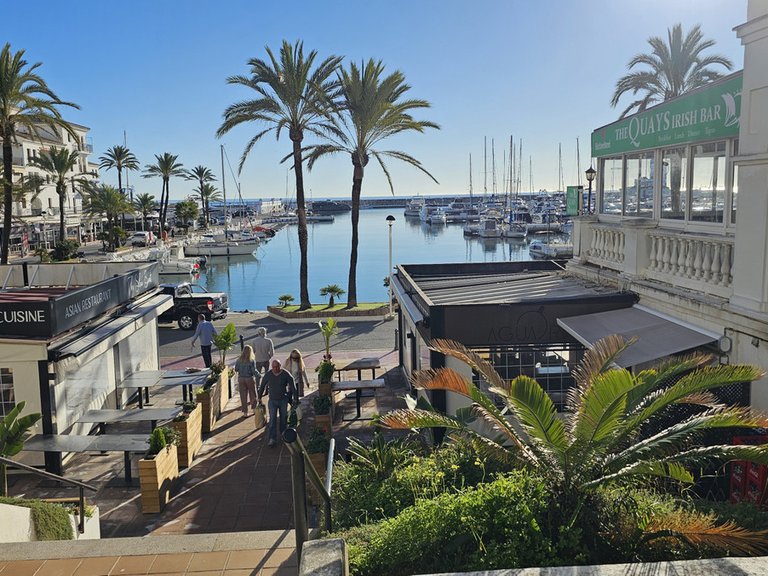Apartment for Sale in La Duquesa, Malaga 23