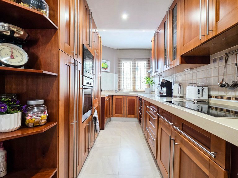Apartment for Sale in La Duquesa, Malaga 4