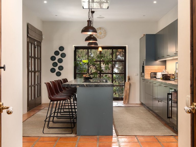 Villa for Sale in San Pedro De Alcántara, Malaga 18