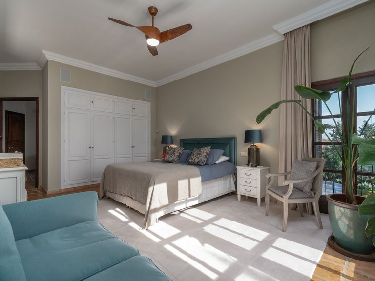 Villa for Sale in San Pedro De Alcántara, Malaga 25