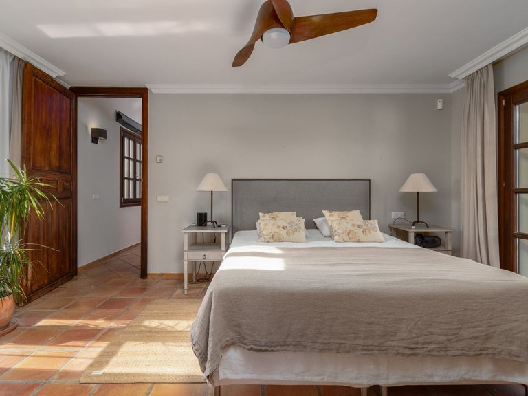 Villa for Sale in San Pedro De Alcántara, Malaga 26