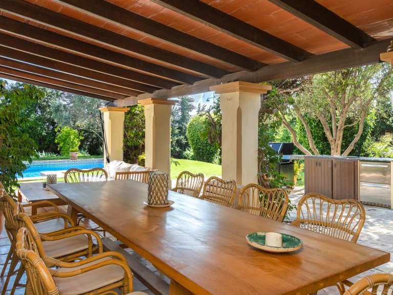 Villa for Sale in San Pedro De Alcántara, Malaga 9