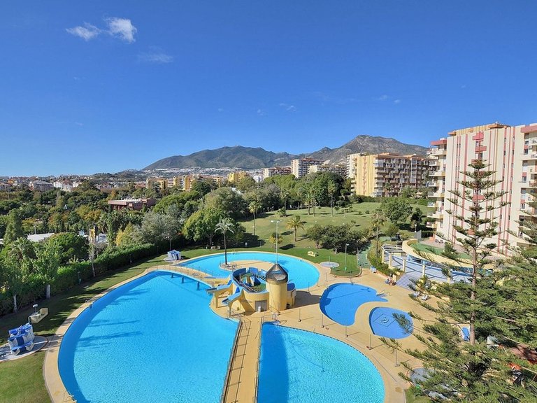 Penthouse for Sale in Benalmadena Costa, Malaga 4