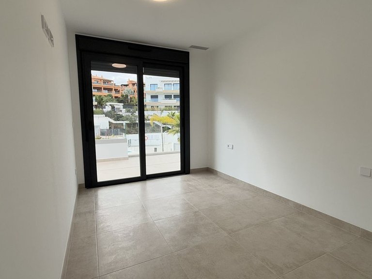 Penthouse for Sale in Estepona, Malaga 14